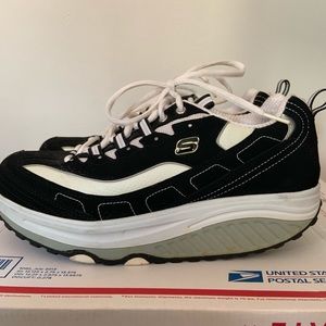 🖤 Sketchers Sport Shape Ups 9.5 🖤